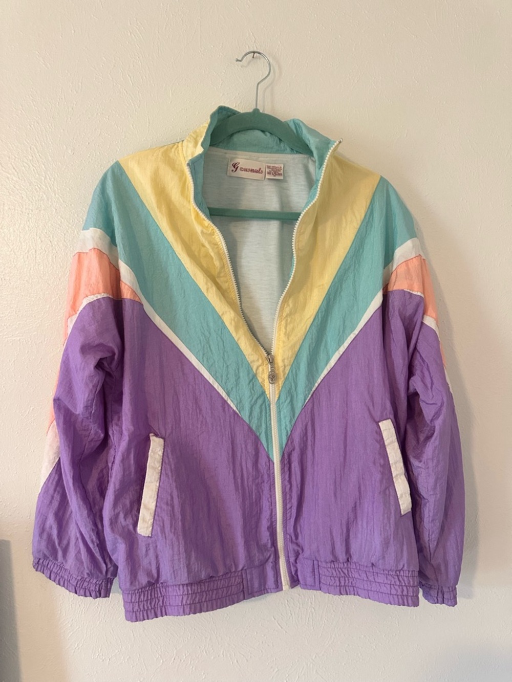 Vintage 80’s/90’s colorful windbreaker - Picture 4 of 7